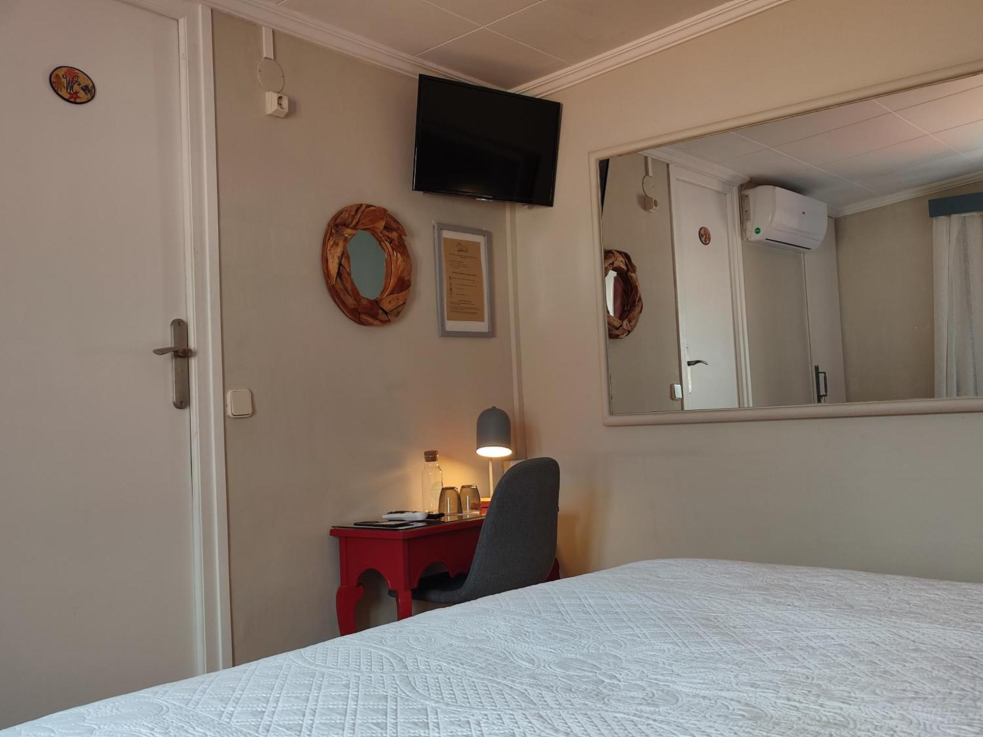 Hotel Cap D'Or - Children Only From 12 Years Old Tossa de Mar Exterior foto